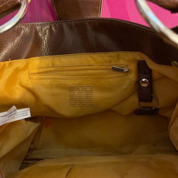 Matt and Nat Bag - Picture 6 of 7